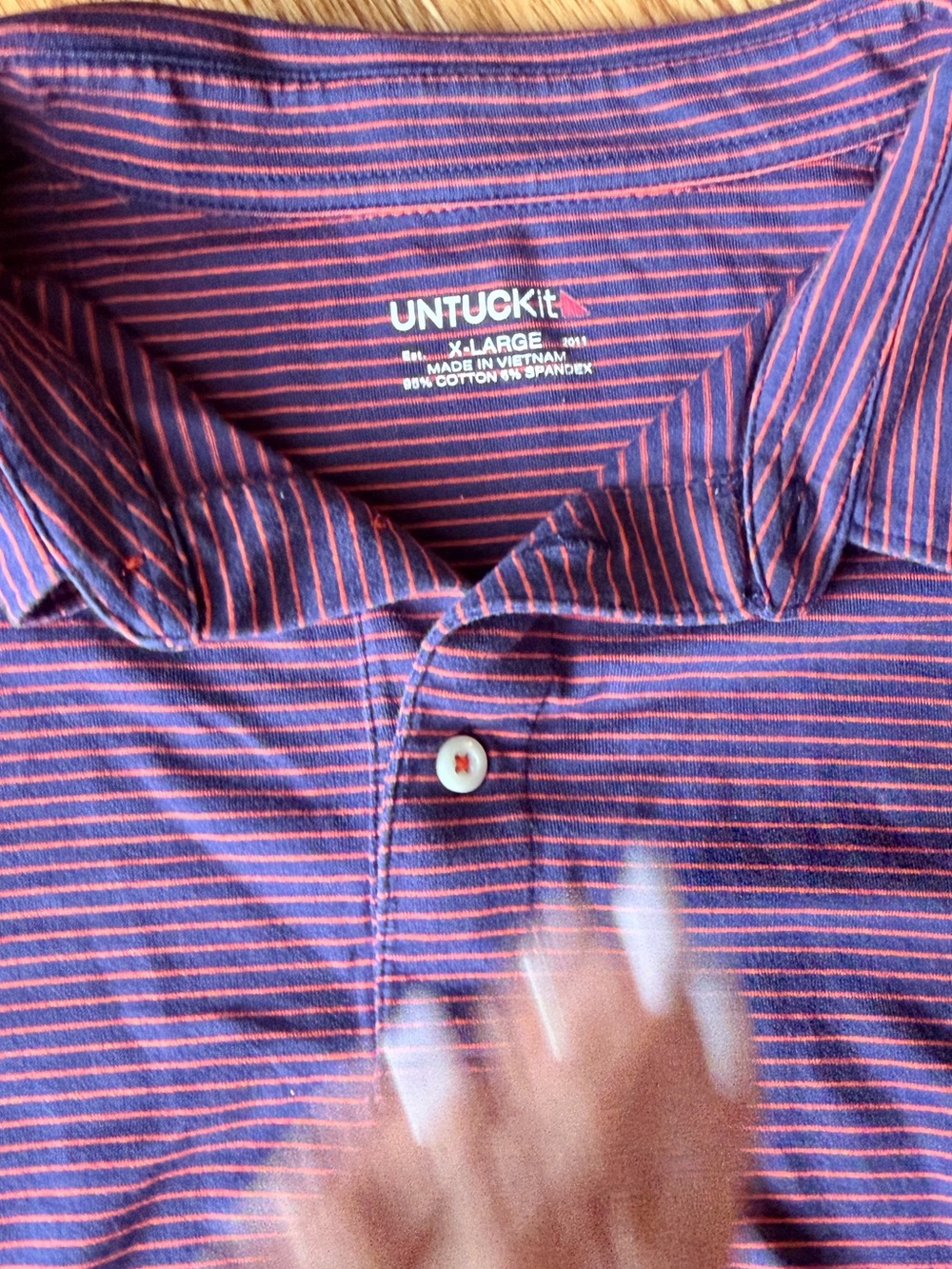 UNTUCKit Men's Navy & Red Pinstriped Polo XLarge